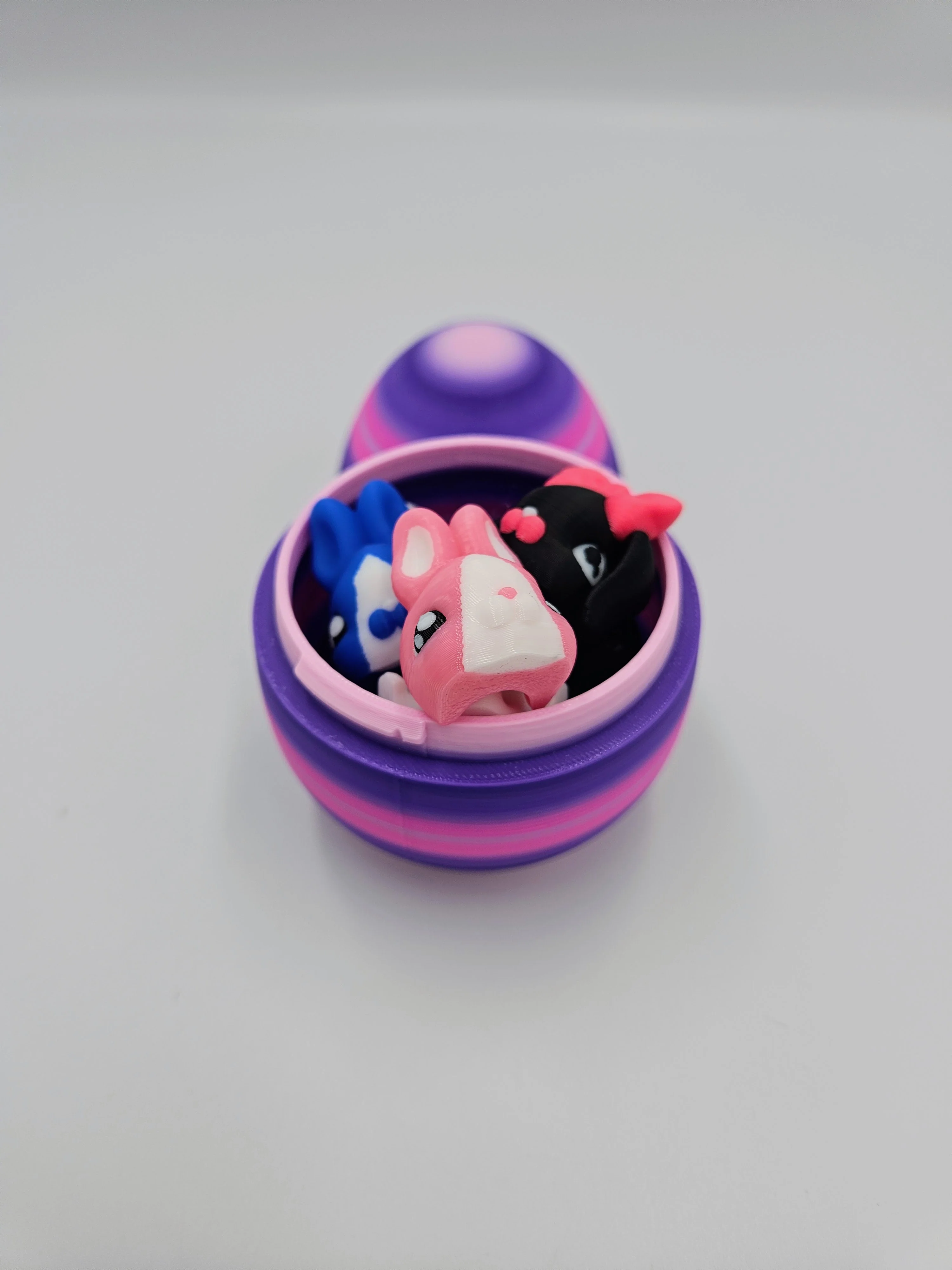 Bunny Egg With 3x Bunny Articulating Fidget Toys - Image 5