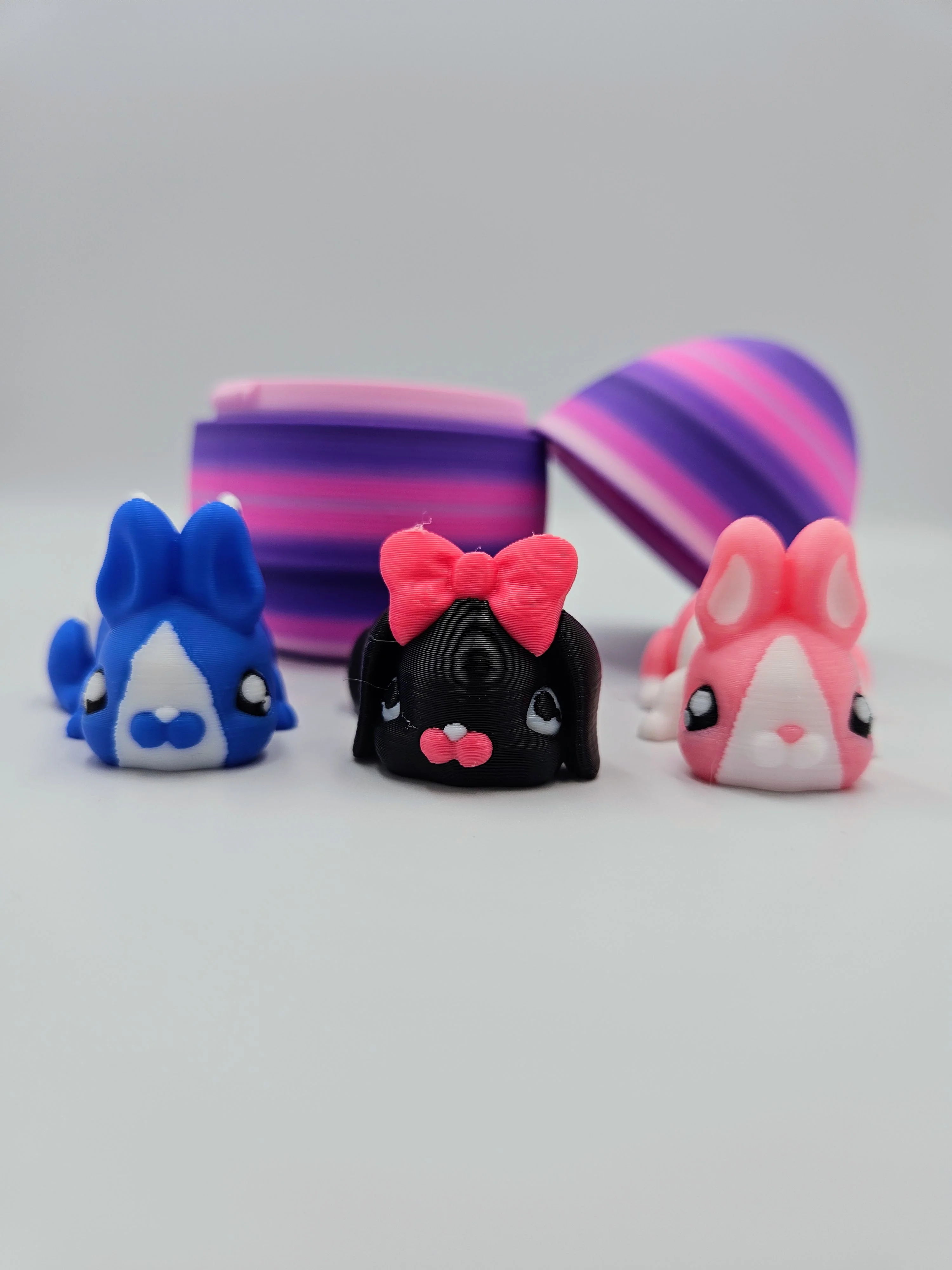 Bunny Egg With 3x Bunny Articulating Fidget Toys - Image 6