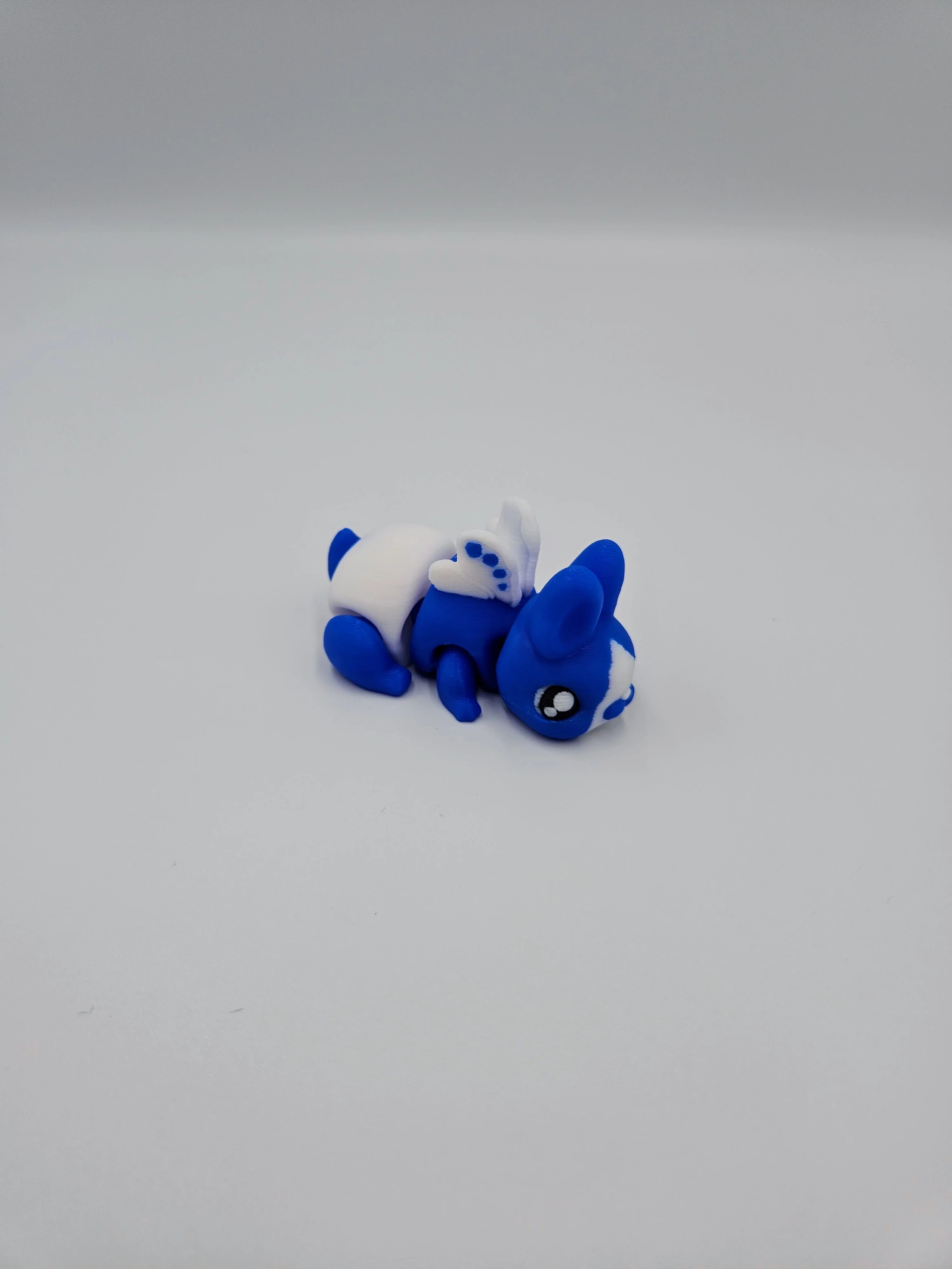 Bunny Egg With 3x Bunny Articulating Fidget Toys - Image 8