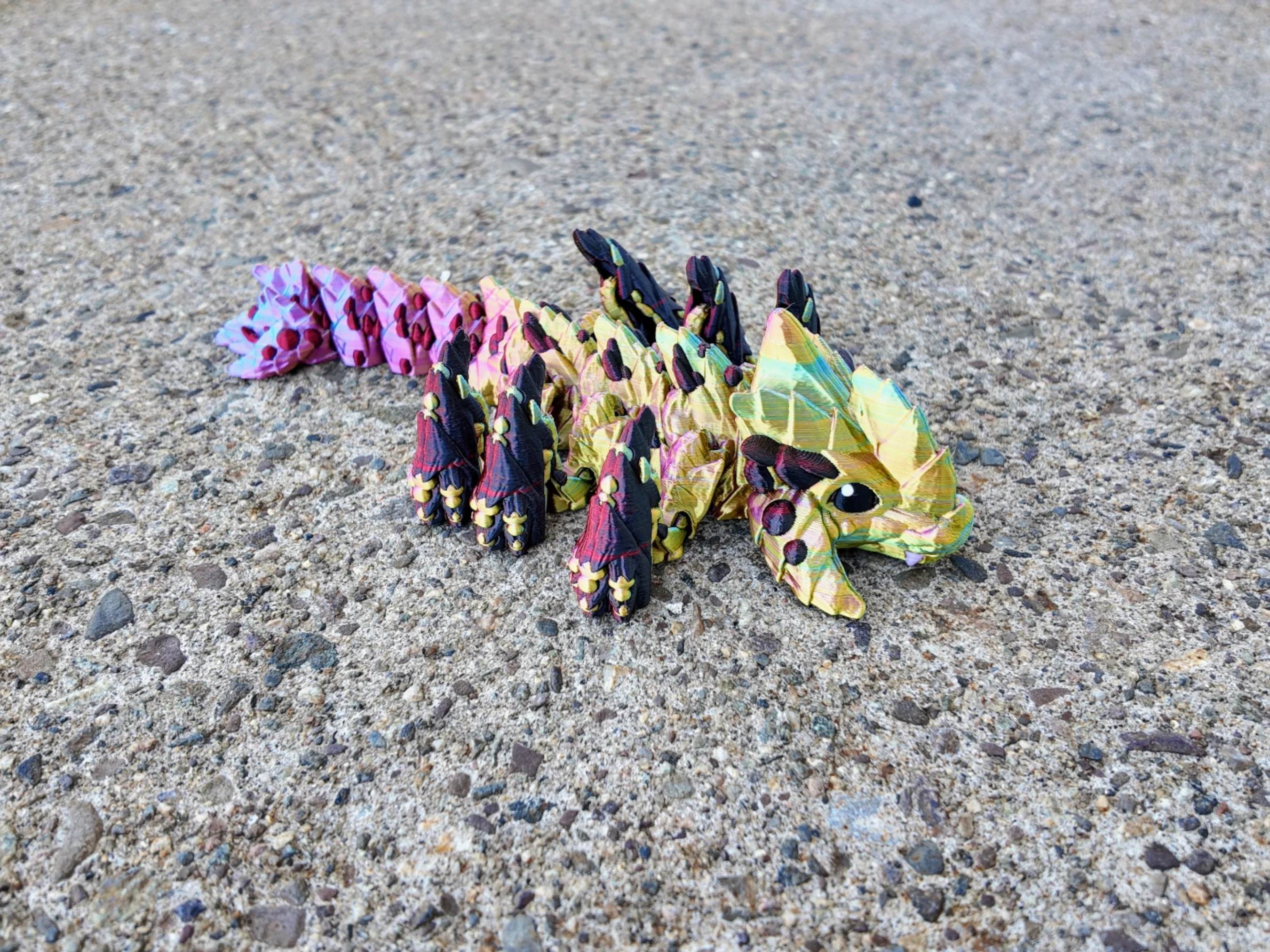 Dune Striker Articulating Fidget Toy - Image 9