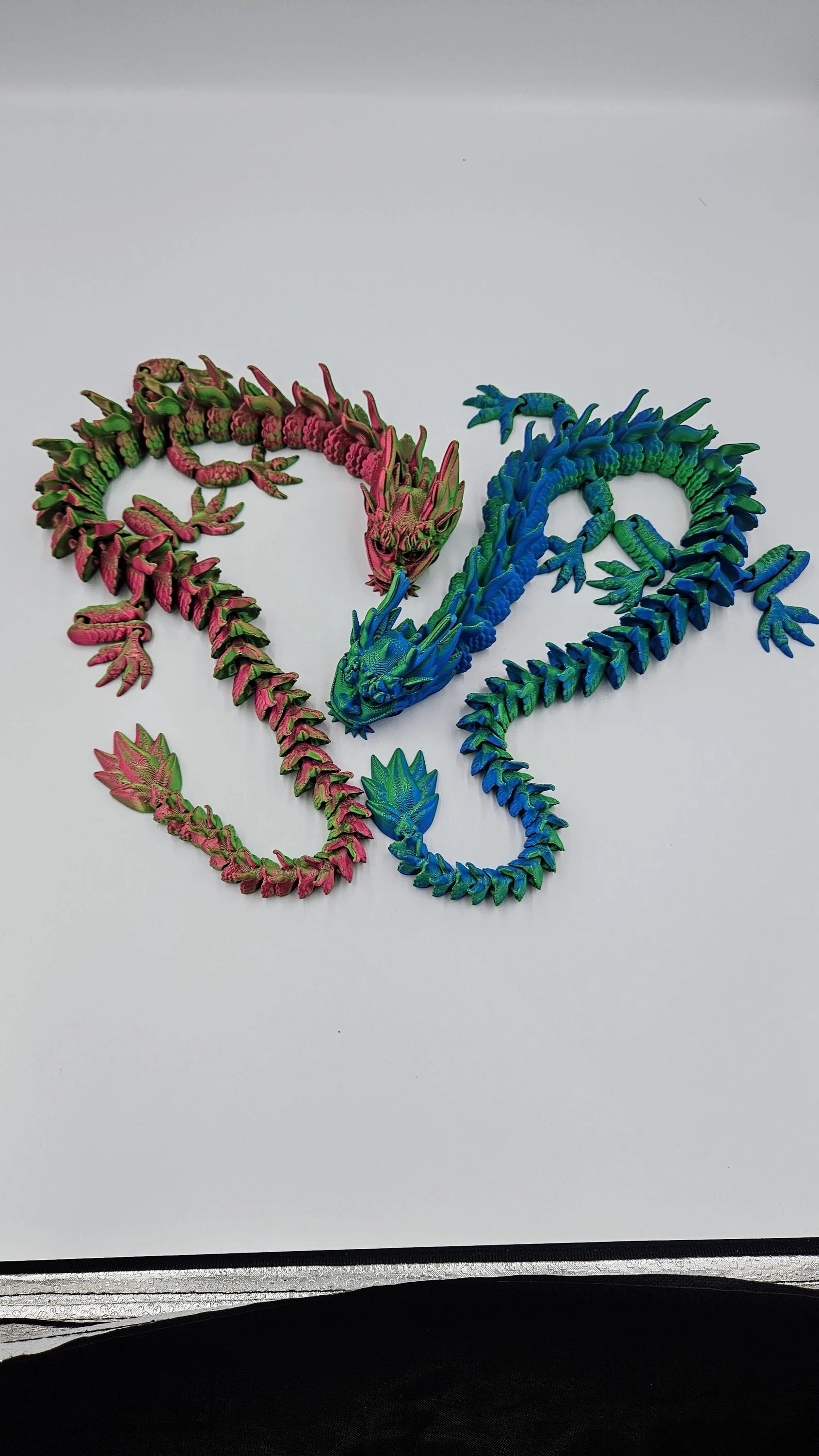 Imperial Dragon Articulating Fidget Toy - Image 5
